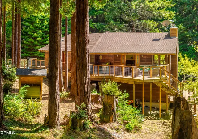 Photo 2 of Single family home for sale at 31703 Pearl Dr, Fort Bragg, CA 95437 | MLS# C1-11532 | Listing updated on 2026-09-19
