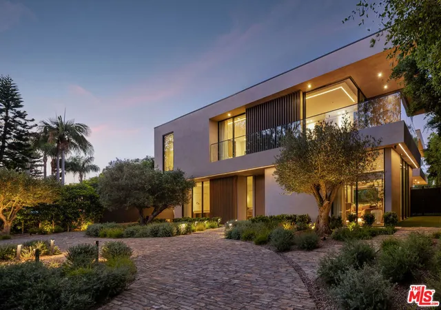 Photo 1 of Mansion for sale at 510 N Alpine Dr, Beverly Hills, CA 90210 | MLS# 26990265 | Listing updated on 2026-10-09