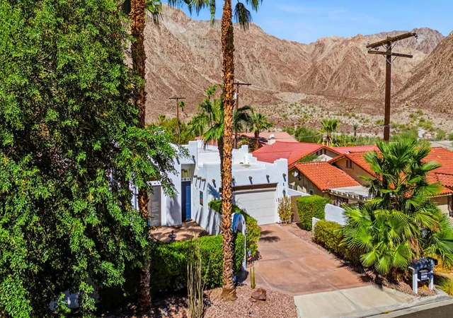 Photo 2 of Sale Pending at 53305 Avenida Madero, La Quinta, CA 92253 | MLS# 219152939DA | Listing updated on 2026-10-06