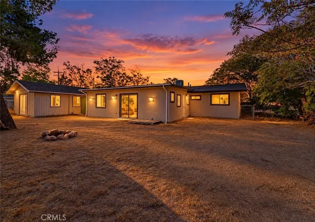 Photo 2 of Single family home for sale at 7177 Sunny Pl, Yucca Valley, CA 92284 | MLS# SW26204489 | Listing updated on 2026-10-02
