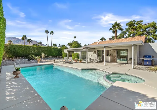 Photo 3 of Single family home for sale at 805 E El Cid, Palm Springs, CA 92262 | MLS# 26989475PS | Listing updated on 2026-10-08