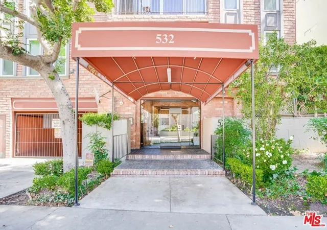 Photo 1 of Condo for sale at 532 N Rossmore Ave #306, Los Angeles, CA 90004 | MLS# 26990297 | Listing updated on 2026-09-26