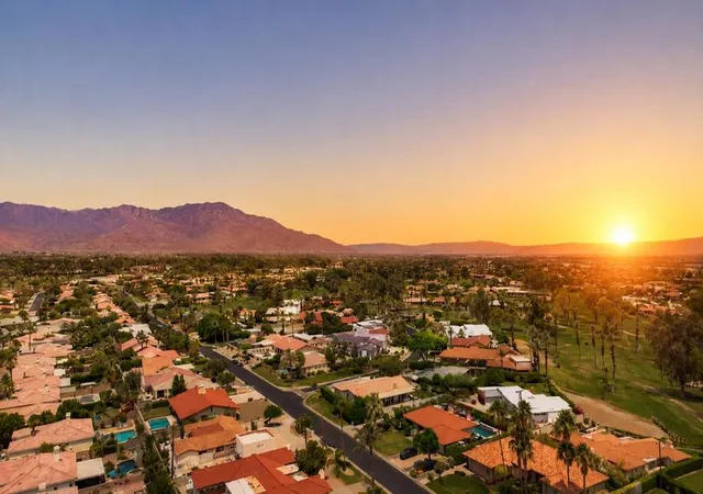 Photo 3 of Single family home for sale at 43322 Pkwy Esplanade N, La Quinta, CA 92253 | MLS# 219152941DA | Listing updated on 2026-10-07