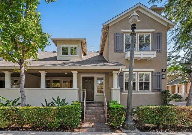 Listing Photo 1 - Condo for sale in building located at 44 Burlingame, Irvine, CA 92602