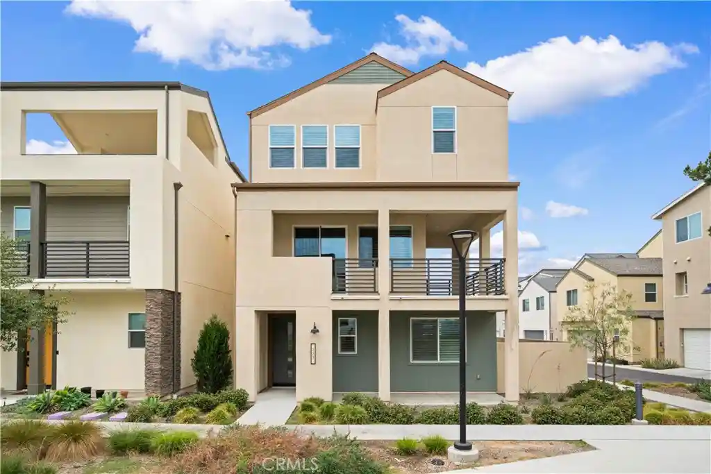 Photo 1 of Condo for sale at 333 Baluster, Irvine, CA 92618 | MLS# OC26205067 | Listing updated on 2026-10-18