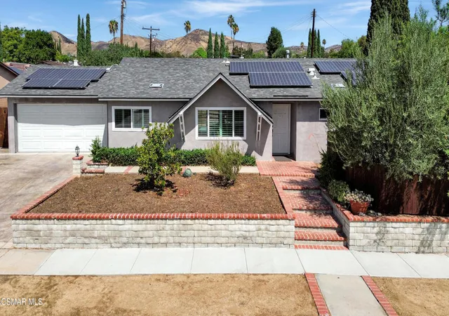 Photo 1 of Single family home for sale at 4679 Fannin Dr, Simi Valley, CA 93063 | MLS# 226004476 | Listing updated on 2026-10-09