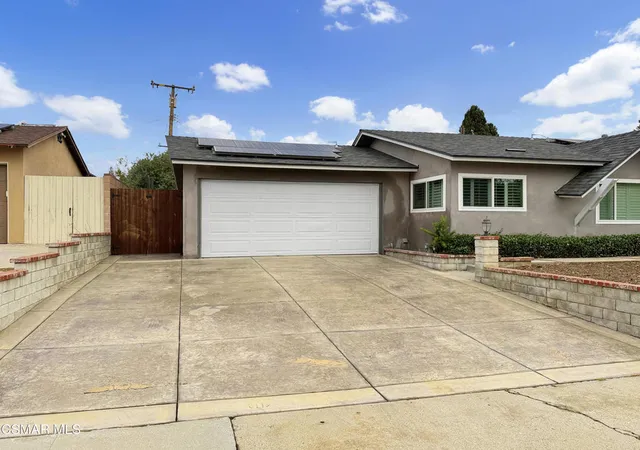 Photo 2 of Single family home for sale at 4679 Fannin Dr, Simi Valley, CA 93063 | MLS# 226004476 | Listing updated on 2026-10-09
