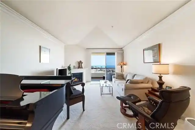 Listing Photo 2 - Condo for sale in 25422 Sea Blfs located at 25422 Sea Blfs, Dana Point, CA 92629 - Unit #307