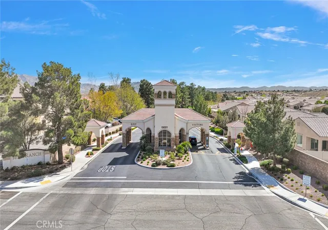 Photo 3 of Condo for sale at 19237 Elm Dr, Apple Valley, CA 92308 | MLS# CV26204346 | Listing updated on 2026-10-07