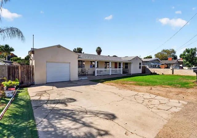 Photo 3 of Single family home for sale at 2424 Washington St, Lemon Grove, CA 91945 | MLS# PTP2607090 | Listing updated on 2026-10-07