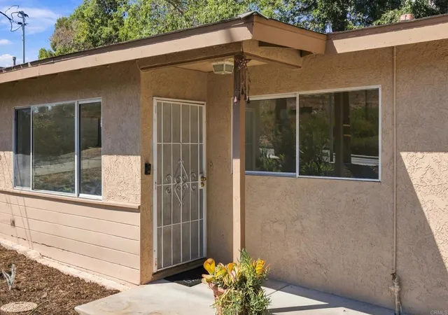 Photo 3 of Sale Pending at 1213 S Citrus, Escondido, CA 92027 | MLS# NDP2608761 | Listing updated on 2026-10-04