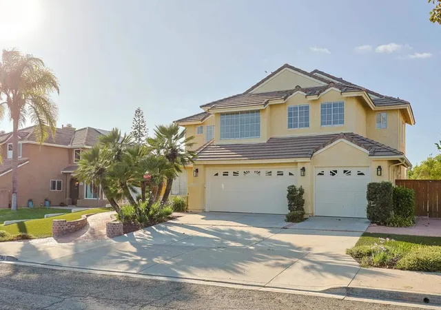 Photo 2 of Sale Pending at 542 Port Harwick, Chula Vista, CA 91913 | MLS# PTP2607088 | Listing updated on 2026-10-06