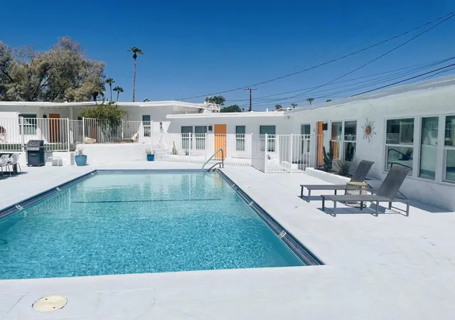 Photo 2 of Sale Pending at 2724 N Junipero Ave, Palm Springs, CA 92262 | MLS# 219152950DA | Listing updated on 2026-10-07