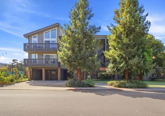 Photo 1 of Condo for sale at 480 E Okeefe St #305, East Palo Alto, CA 94303 | MLS# ML82061916 | Listing updated on 2026-10-06