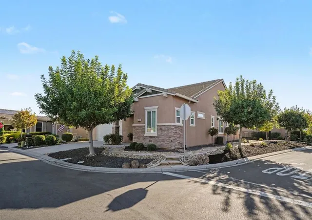Photo 3 of Single family home for sale at 875 Waterbird Pl, Rio Vista, CA 94571 | MLS# ML82061921 | Listing updated on 2026-10-12