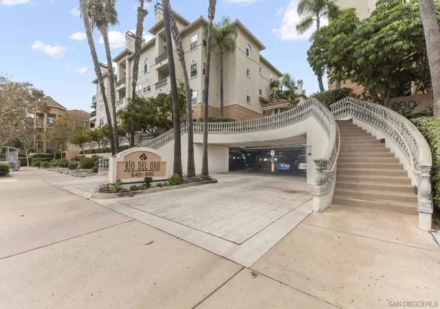 Listing Photo 1 - Condo for sale in building located at 640 Camino De La Reina, San Diego, CA 92108 - Unit #1309