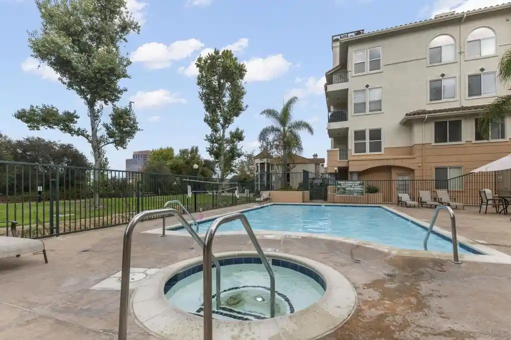 Listing Photo 36 - Condo for sale in 640 Camino De La Reina located at 640 Camino De La Reina, San Diego, CA 92108 - Unit #1309