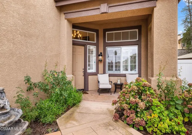 Photo 2 of Single family home for sale at 1909 Bentley Pl, Simi Valley, CA 93065 | MLS# 226004482 | Listing updated on 2026-10-07