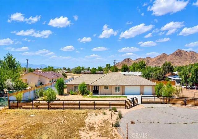 Photo 2 of Single family home for sale at 15616 Winnebago, Apple Valley, CA 92307 | MLS# DW26205242 | Listing updated on 2026-10-12