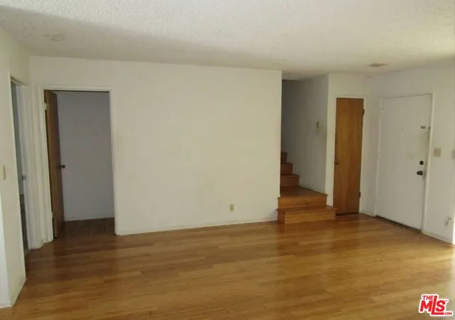 Photo 3 of Condo for sale at 7115 Etiwanda Ave #18, Reseda, CA 91335 | MLS# 26990441 | Listing updated on 2026-10-09