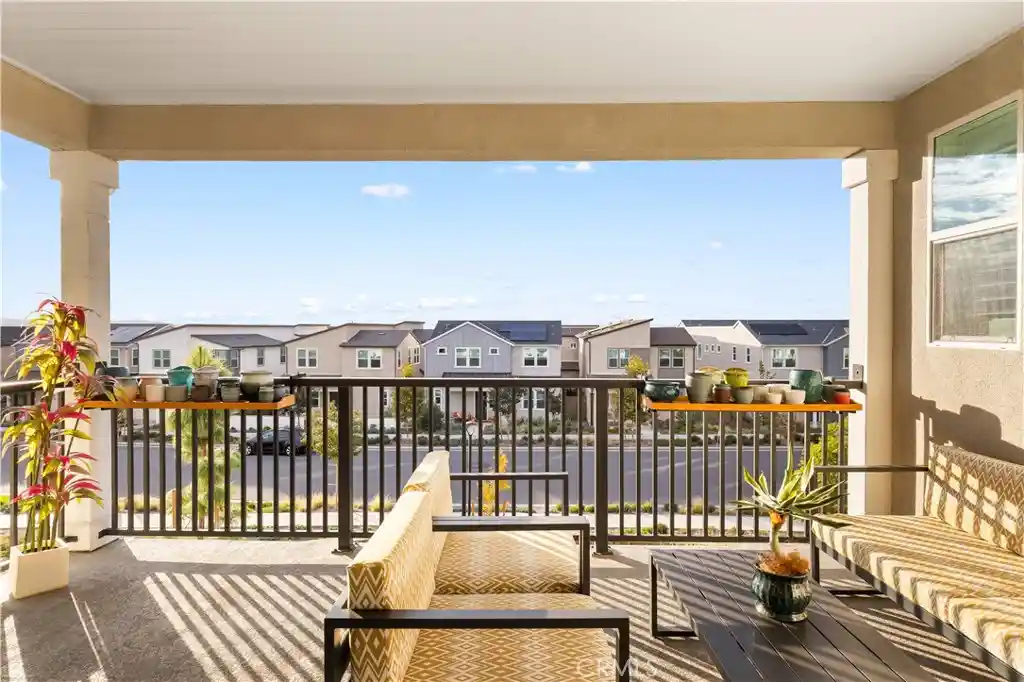 Listing Photo 1 - Condo for sale in 262 Sora located at 262 Sora, Irvine, CA 92618 - Unit 262 Sora