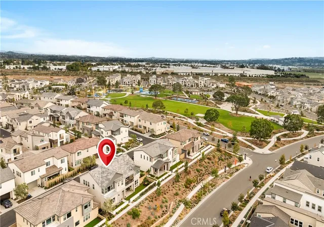 Listing Photo 2 - Condo for sale in building located at 262 Sora, Irvine, CA 92618