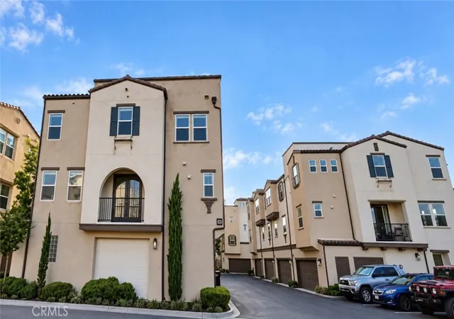 Photo 4 of Townhouse for sale at 631 W Foothill #26, Glendora, CA 91741 | MLS# WS26205302 | Listing updated on 2026-09-20