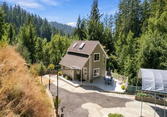 Photo 1 of Single family home for sale at 860 Cyn Vista, Los Gatos, CA 95033 | MLS# ML82061962 | Listing updated on 2026-09-23