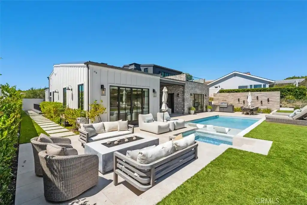 Photo 1 of Mansion for sale at 1030 Sandcastle Dr, Corona Del Mar, CA 92625 | MLS# OC26203978 | Listing updated on 2026-10-30