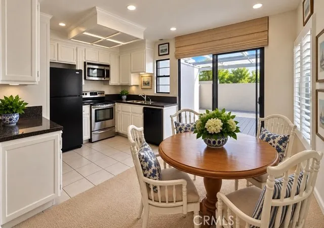 Listing Photo 5 - Condo for sale in building located at 107 Harbor Woods, Newport Beach, CA 92660