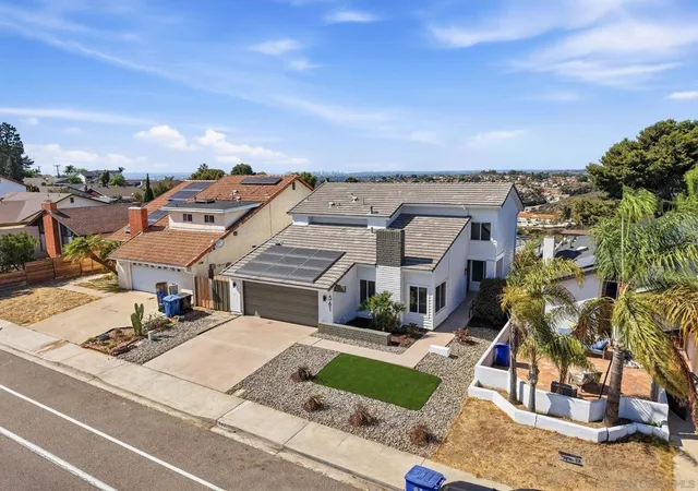 Photo 1 of Single family home for sale at 561 E J St, Chula Vista, CA 91910 | MLS# 260022998SD | Listing updated on 2026-10-09