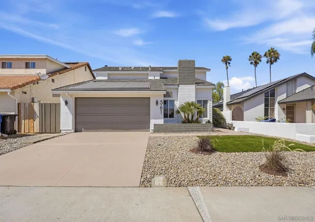 Photo 3 of Single family home for sale at 561 E J St, Chula Vista, CA 91910 | MLS# 260022998SD | Listing updated on 2026-10-09