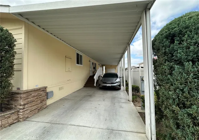 Photo 3 of Manufactured home for sale at 15455 Glenoaks #76, Sylmar, CA 91342 | MLS# SR26205387 | Listing updated on 2026-10-07
