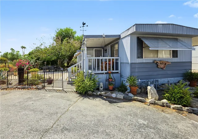 Photo 1 of Manufactured home for sale at 74711 Dillon Rd #323, Desert Hot Springs, CA 92241 | MLS# TR26205353 | Listing updated on 2026-09-21