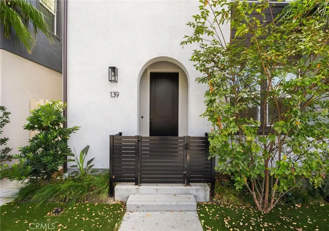 Photo 3 of Single family home for sale at 139 Jessup Way, Tustin, CA 92780 | MLS# PW26205502 | Listing updated on 2026-09-27