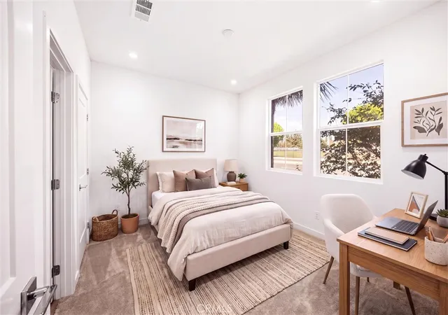Photo 4 of Single family home for sale at 139 Jessup Way, Tustin, CA 92780 | MLS# PW26205502 | Listing updated on 2026-09-27