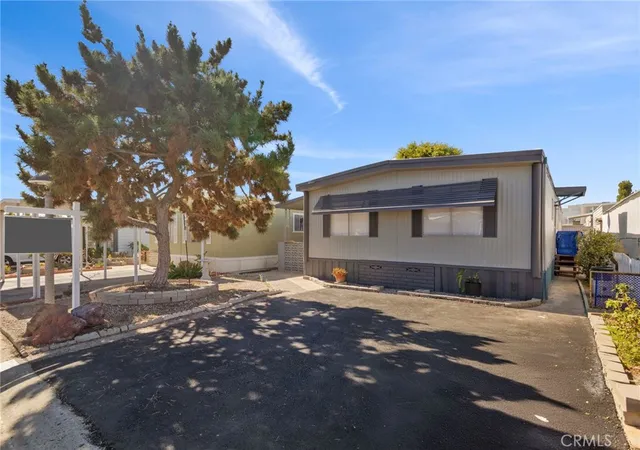 Photo 1 of Manufactured home for sale at 1001 W Lambert Rd #179, La Habra, CA 90631 | MLS# IG26204029 | Listing updated on 2026-09-29