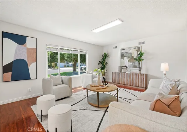 Photo 2 of Sale Pending at 2112 El Sereno, Arcadia, CA 91007 | MLS# AR26205566 | Listing updated on 2026-10-04