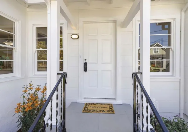 Photo 2 of Single family home for sale at 1002 King St, Santa Cruz, CA 95060 | MLS# ML82060180 | Listing updated on 2026-10-02