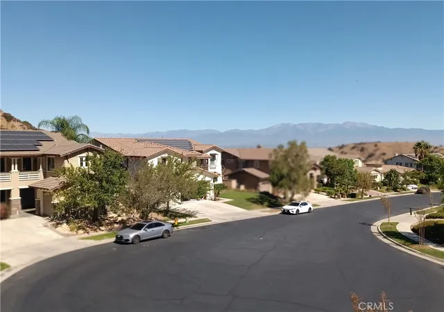 Photo 1 of Single family home for sale at 2598 Bulrush, Corona, CA 92882 | MLS# PW26193694 | Listing updated on 2026-10-01