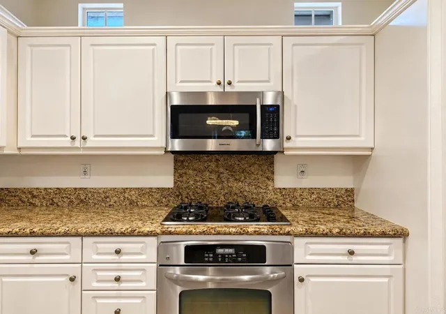 Listing Photo 5 - Condo for sale in building located at 1622 Gila Ct, Chula Vista, CA 91915 - Unit #168