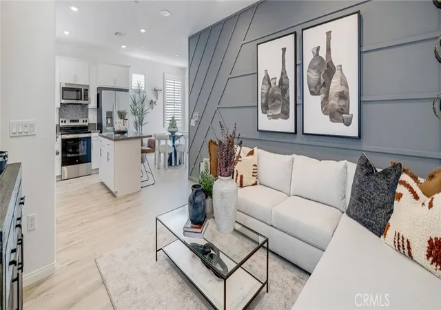 Listing Photo 1 - Condo for sale in building located at 1202 Yeager Ave, Rialto, CA 92376