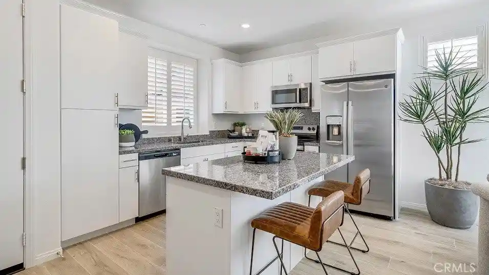 Listing Photo 2 - Condo for sale in 1202 Yeager Ave located at 1202 Yeager Ave, Rialto, CA 92376 - Unit 1202 Yeager Ave