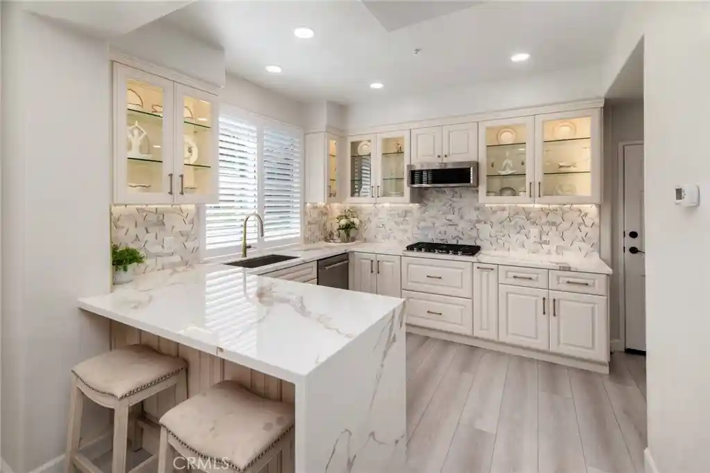 Townhouse for sale at 45 Via Vicini, Rancho Santa Margarita, CA 92688 | MLS# OC26205654