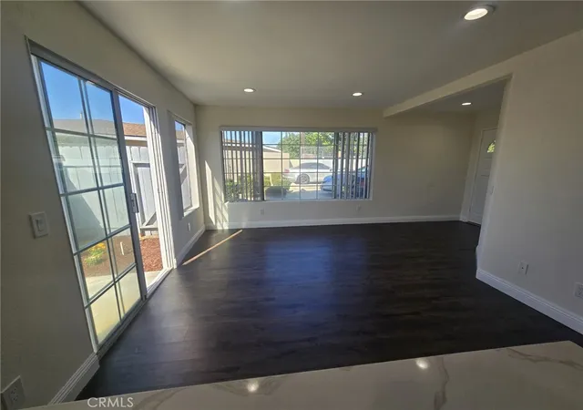 Listing Photo 5 - Condo for sale in building located at 15539 Woodruff, Bellflower, CA 90706 - Unit #17
