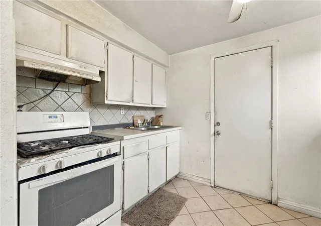 Photo 3 of Single family home for sale at 15082 Pepper Ct, Moreno Valley, CA 92551 | MLS# IG26203968 | Listing updated on 2026-09-25