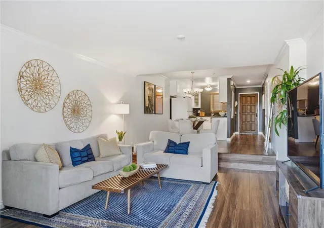 Condo for sale at 1321 Beryl St #102, Redondo Beach, CA 90277 | MLS# SB26205490
