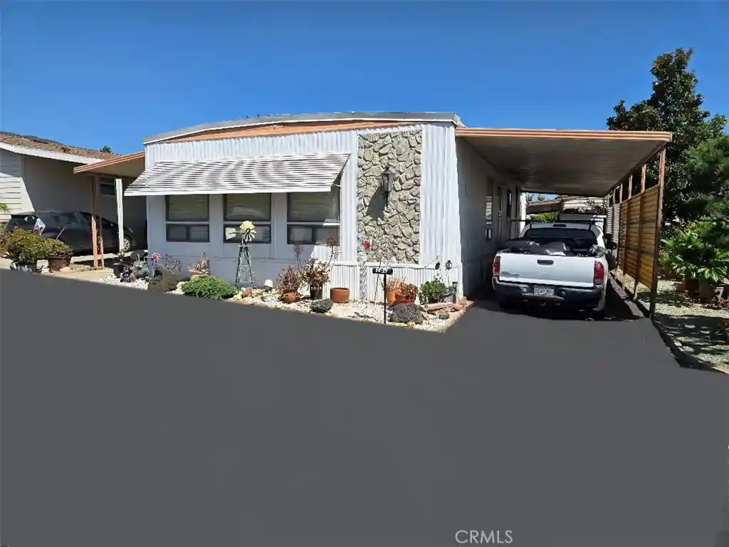 Manufactured home for sale at 840 Foothill Blvd E #182, Azusa, CA 91702 | MLS# CV26205780