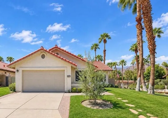 Photo 1 of Single family home for sale at 49185 Balada Ct, La Quinta, CA 92253 | MLS# 219152993DA | Listing updated on 2026-10-08