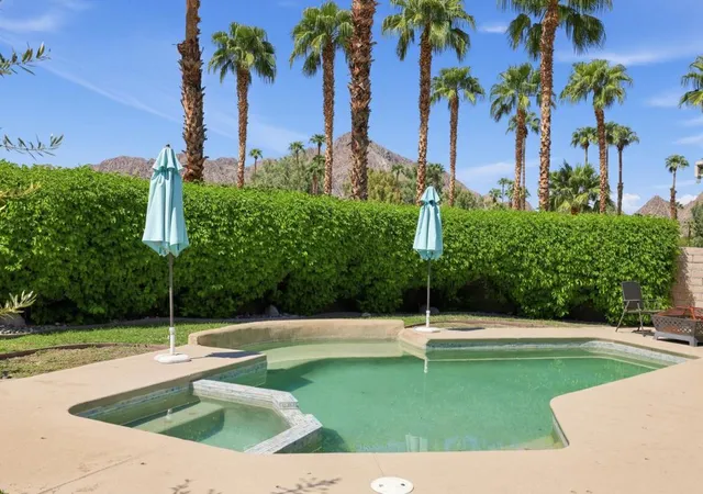 Photo 3 of Single family home for sale at 49185 Balada Ct, La Quinta, CA 92253 | MLS# 219152993DA | Listing updated on 2026-10-08